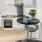 Moderne Et Cosy Au Coeur De