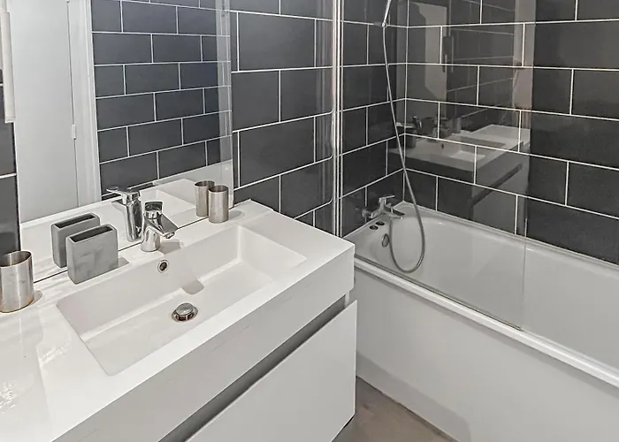 Moderne Et Cosy Au Coeur De Appartement *