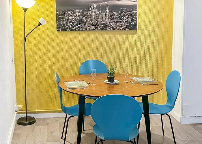 Moderne Et Cosy Au Coeur De