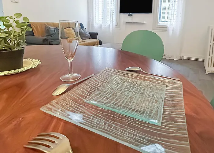 Moderne Et Cosy Au Coeur De